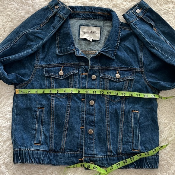 Reserve Fairfax Jean Jacket - Picture 11 of 14